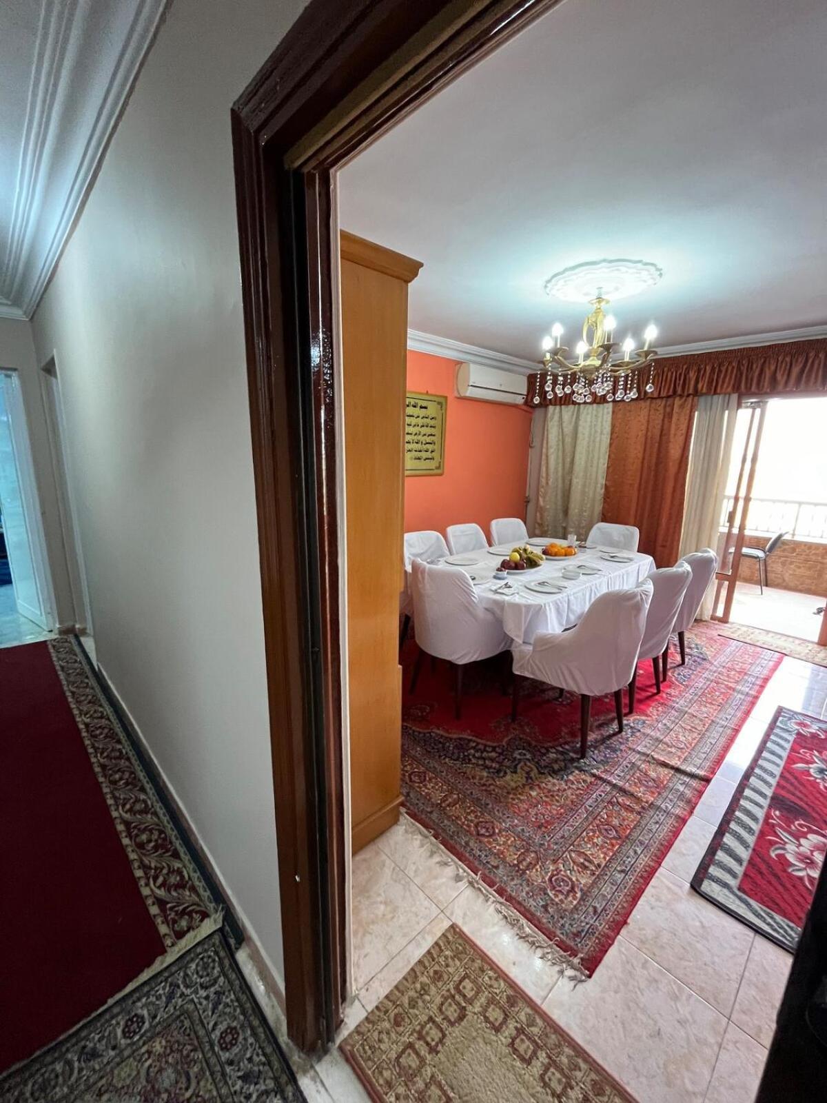 Spacious Apartment - Heliopolis 10Min From Airport Caïro Buitenkant foto